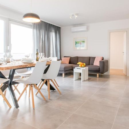 Lion'S Beach Starlight Apartment Podstrana Zewnętrze zdjęcie
